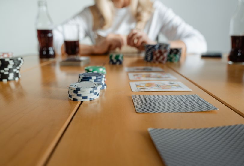 Online Casino: Spielautomaten und Live-Spiele im Überblick