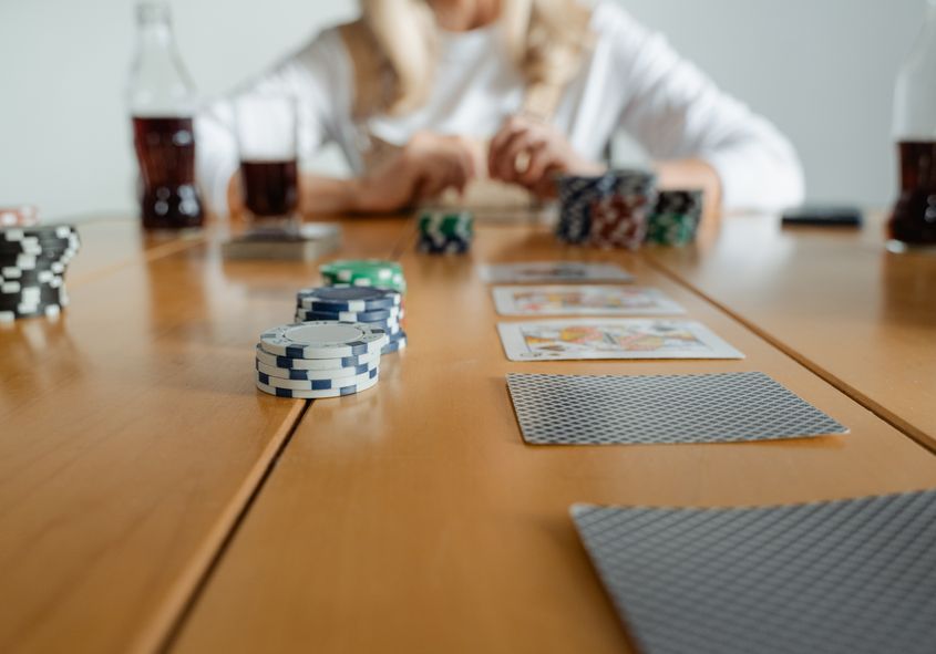 Online Casino: Spielautomaten und Live-Spiele im Überblick