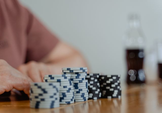 Online Casino: Spielautomaten und Live-Spiele im Überblick