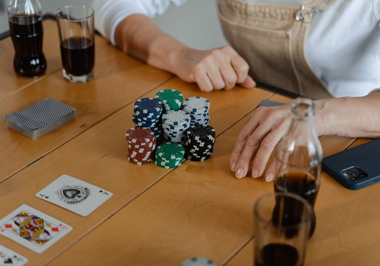 Online Casino: Spielautomaten und Live-Spiele im Überblick