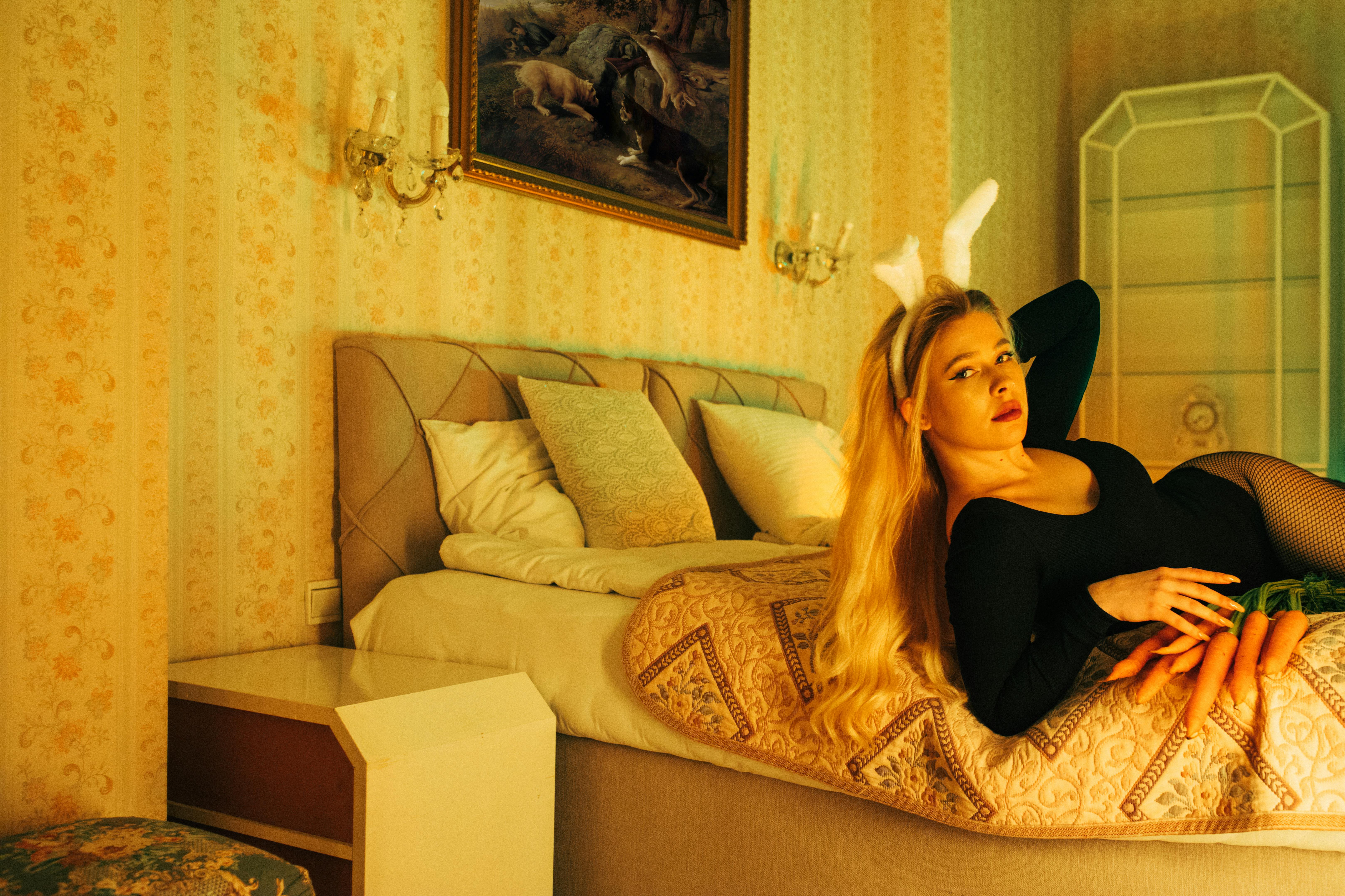 Dust Bunny movie review &amp; film summary — Photo by KoolShooters on Pexels