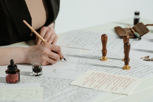 Foto profissional grátis de caligrafia, caneta, cartas