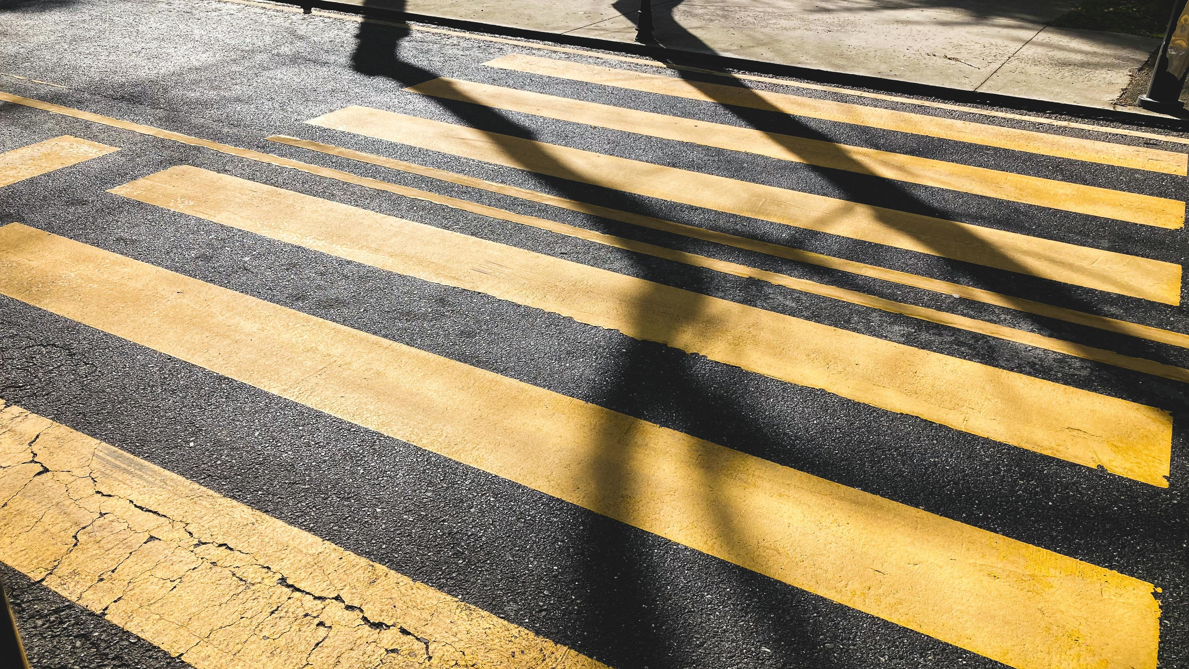 Road Crosswalk Pedestrian Crossing - Free photo on Pixabay - Pixabay