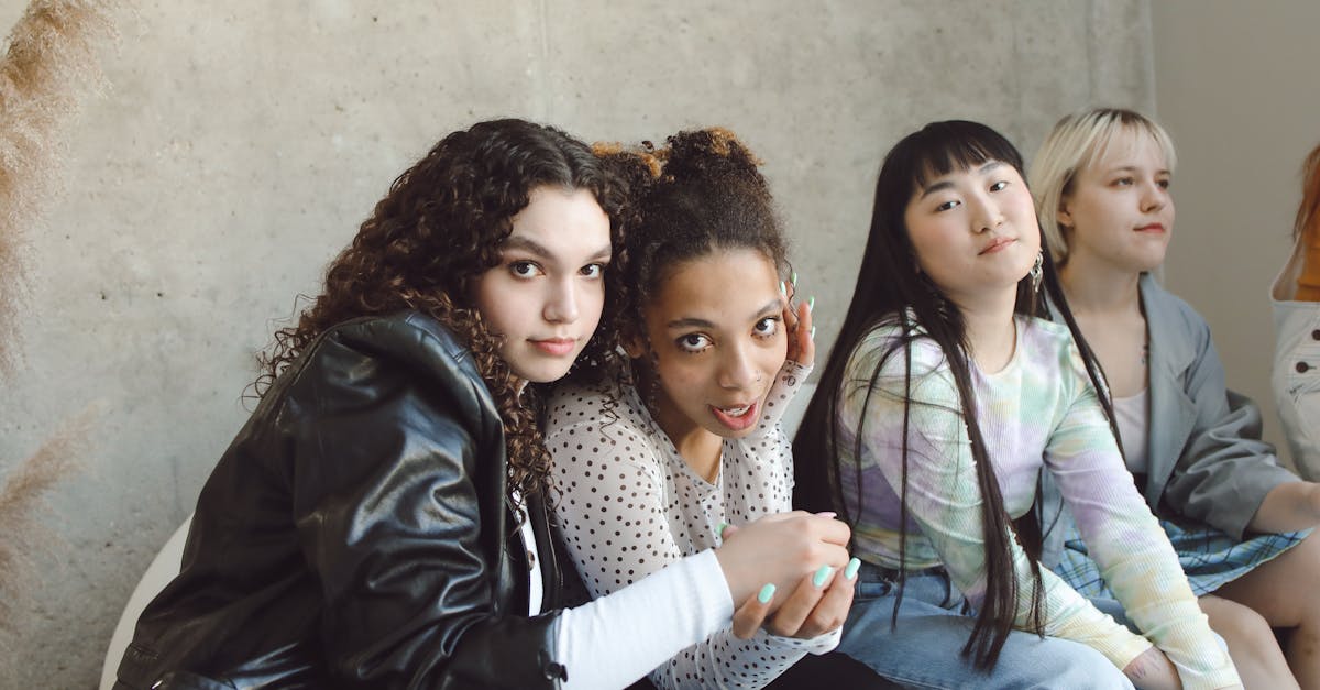 How to delete a group in WhatsApp permanently