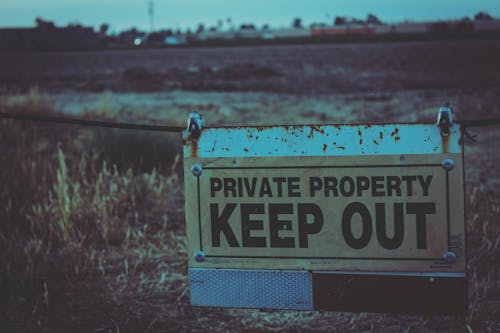 Free Propriedade Privada Keep Out Signboard Stock Photo