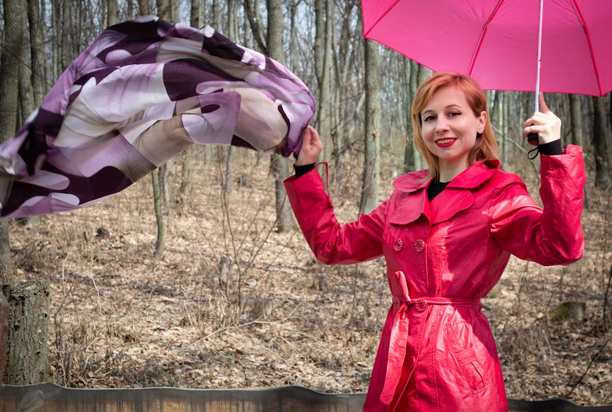 Veterinarian preparing a rabies vaccine for a pet