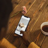 FlirtFinder's Payday Spike: Economic Anxiety's Hidden Toll on Dating