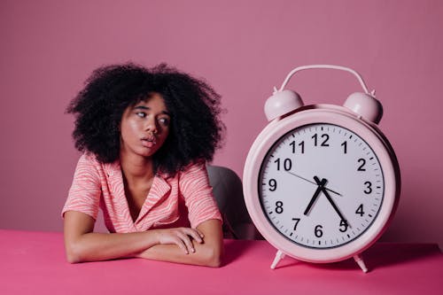 Ingyenes stockfotó afro haj, fáradt, fekete nő témában Stockfotó