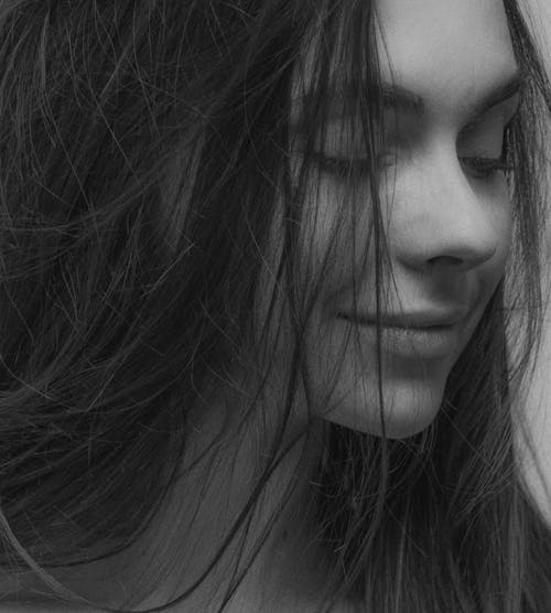 Free Grayscale Photo of a Woman Stock Photo