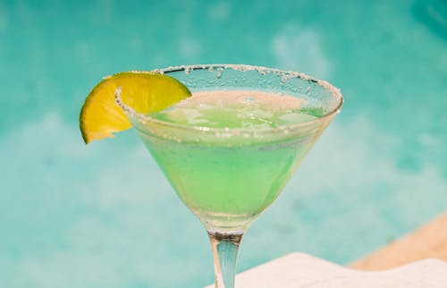Gratis stockfoto met alcoholisch drankje, blauwgroen, cocktail