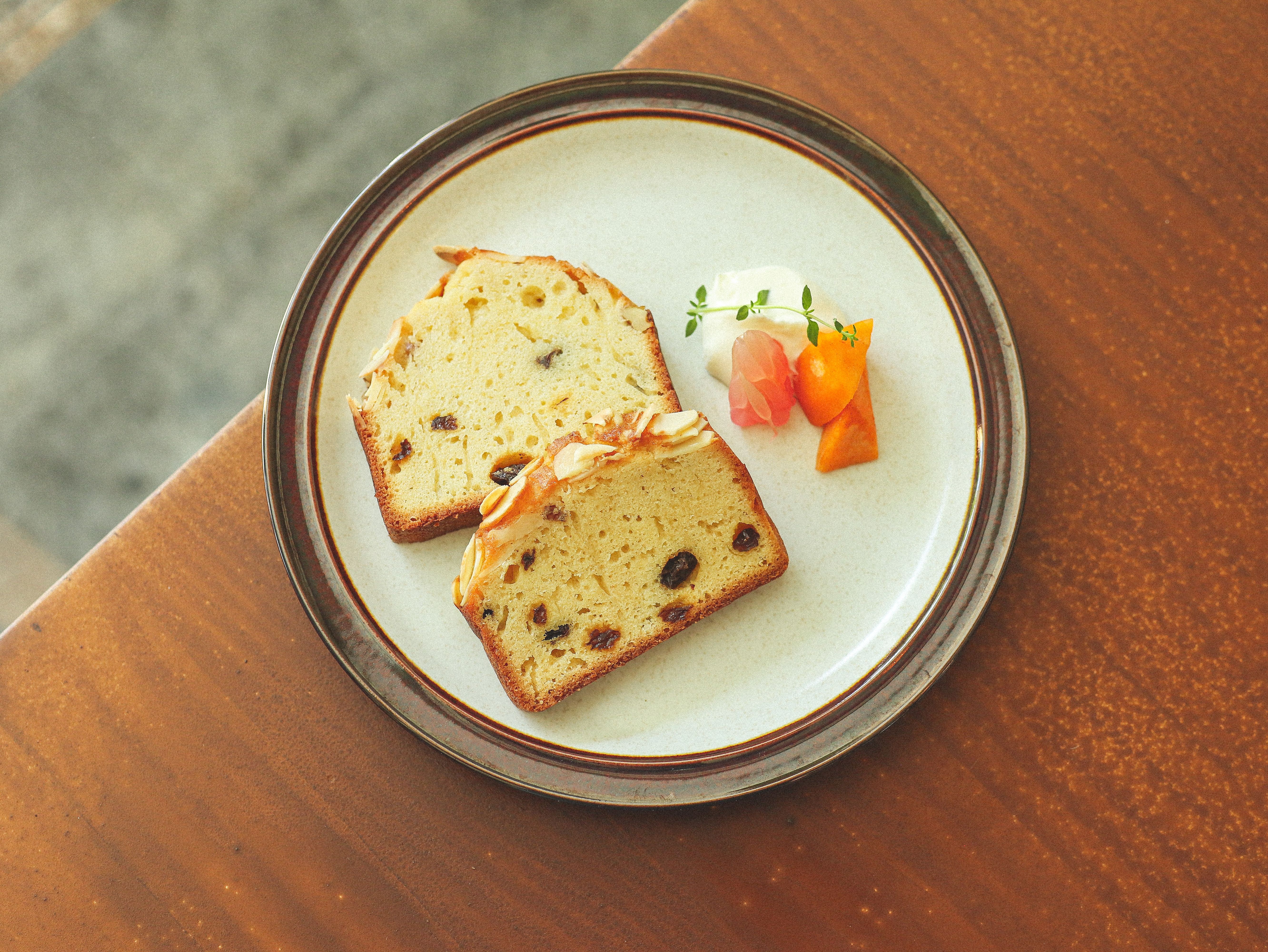Olive-Oil Cornbread with Rosemary and Garlic
