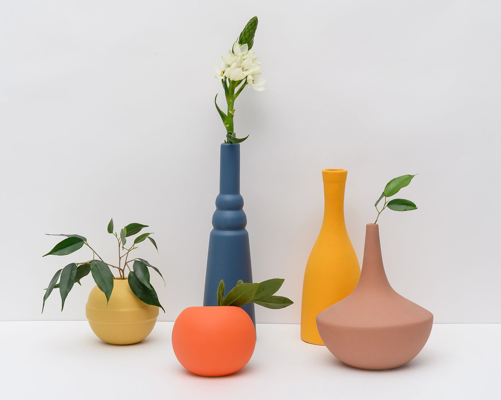 12 Best Vases for Fresh and Faux Flowers