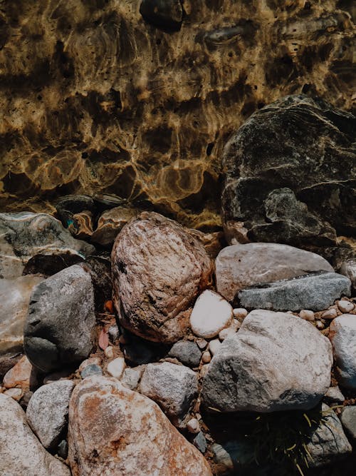 Δωρεάν στοκ φωτογραφιών με βότσαλα, βράχια, Επιφάνεια γης Φωτογραφία από στοκ φωτογραφιών