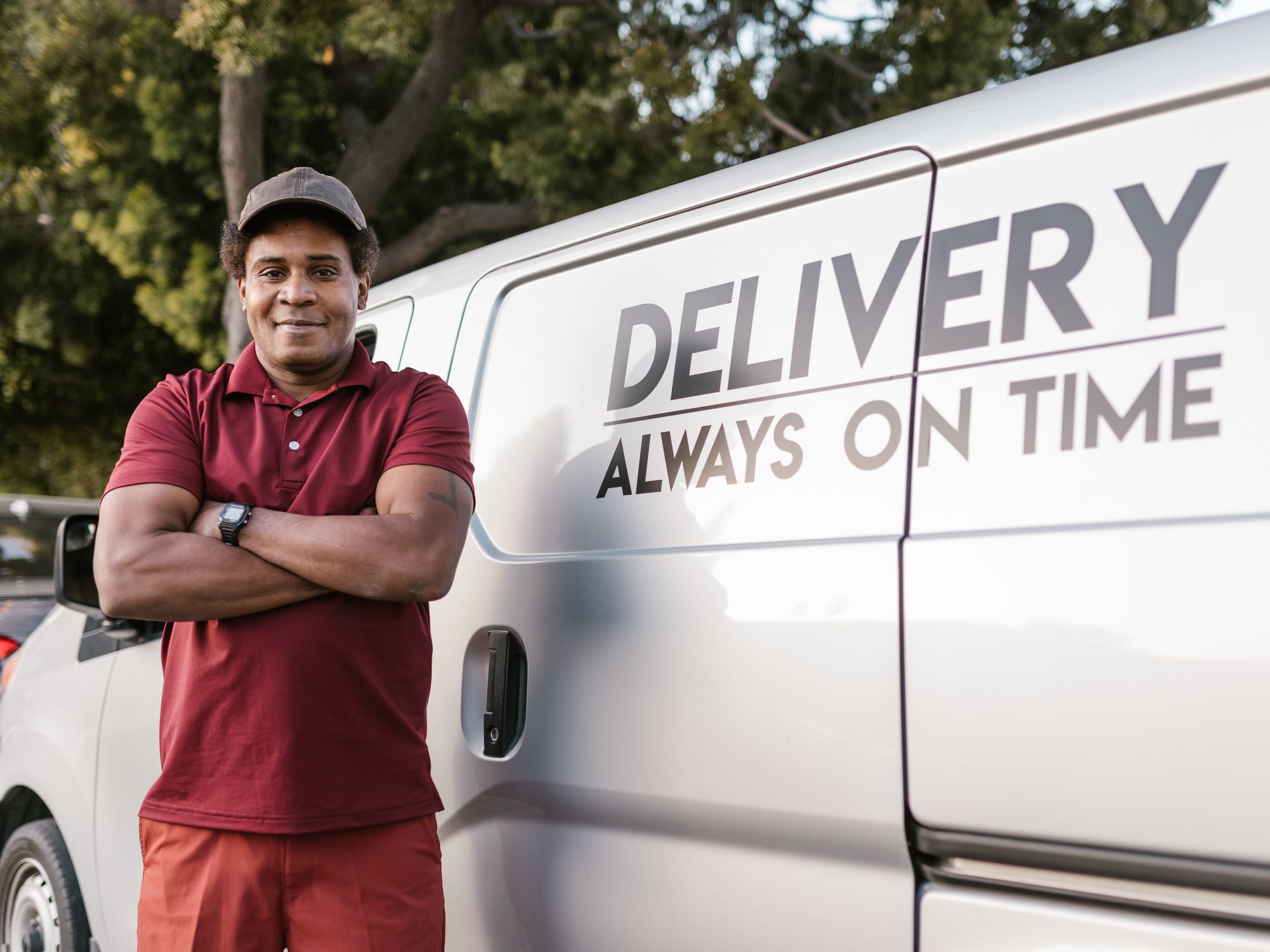 Man and Van in Ticknall, East Midlands — man and van team loading a removal van