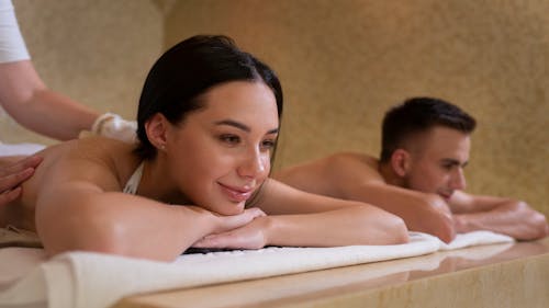 Free A Couple Receiving a Massage Stock Photo