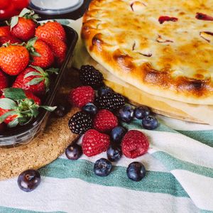 Homemade berry pie with a golden crust — photo by Christina Voinova on Pexels