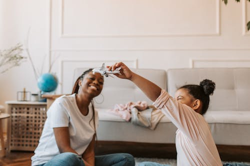 Photos gratuites de à la maison, afro-américain, enfant