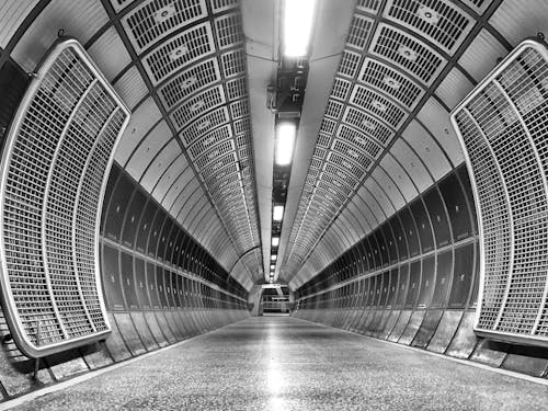 ฟรี คลังภาพถ่ายฟรี ของ ดำและขาว, ทางเดิน, รถไฟใต้ดินลอนดอน คลังภาพถ่าย