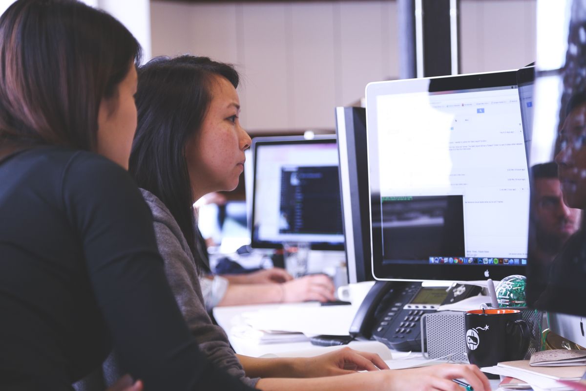n8n-MCP how it works — developer using AI to automate workflow tasks