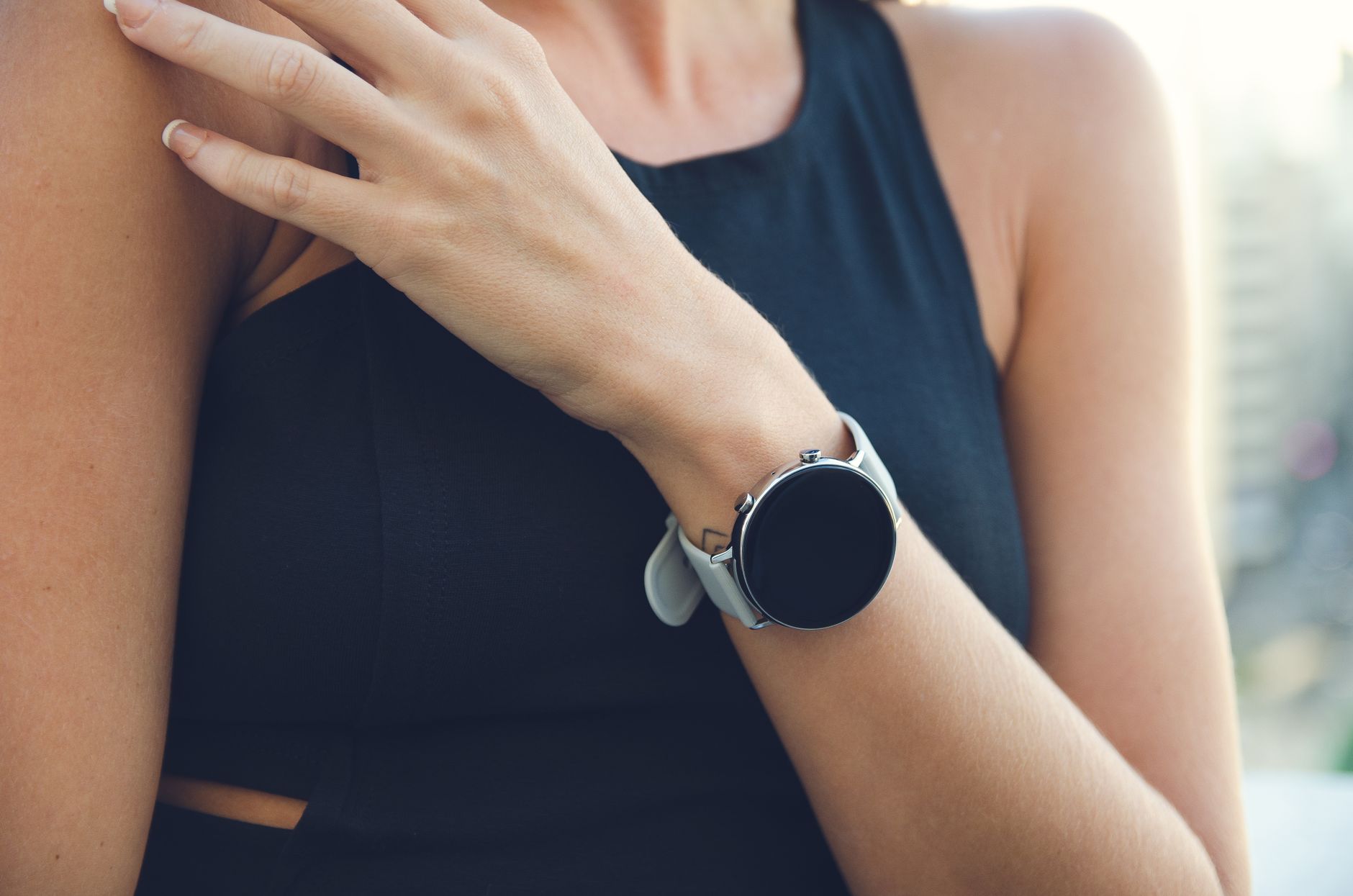 Waarom Dure Smartwatches Vaak Teleurstellen (Gebruikers Eerlijk) 2 Waarom Dure Smartwatches Vaak Teleurstellen (Gebruikers Eerlijk) - Smartwatches Dames gids