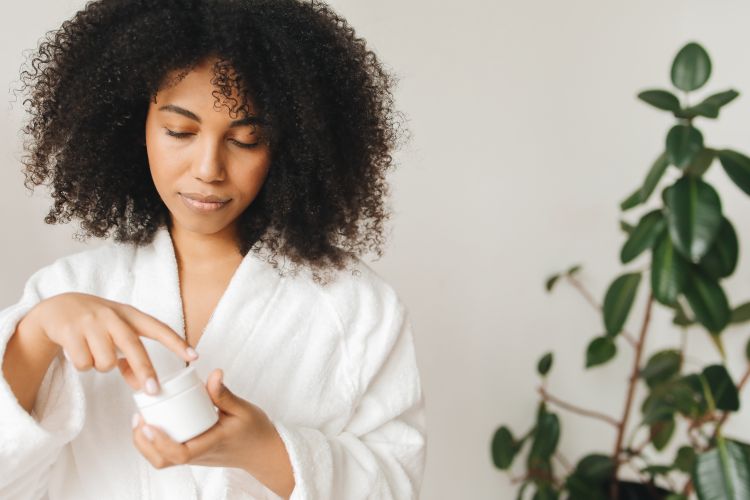 Rutina de limpieza facial profunda