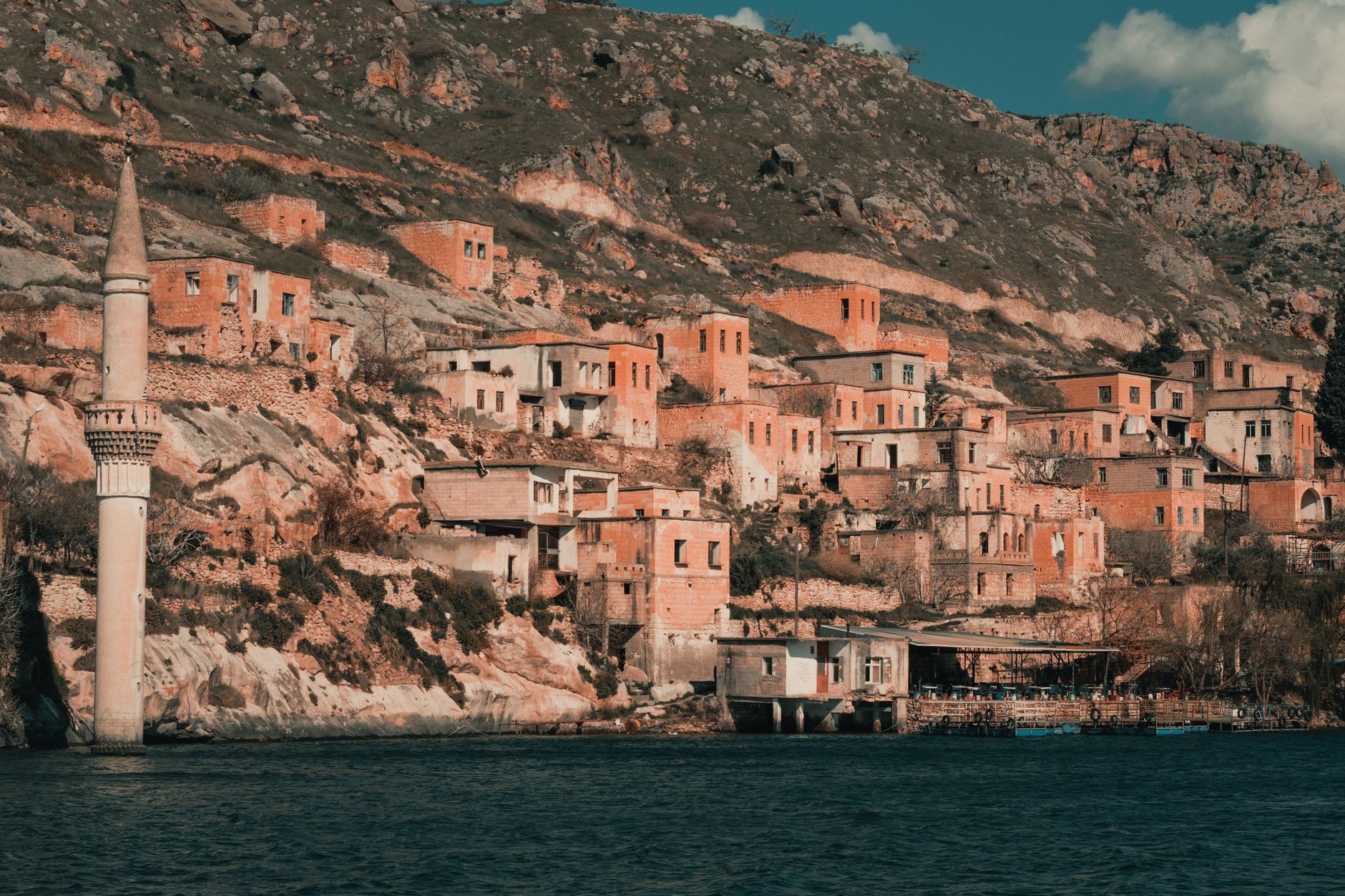 Old Halfeti village partly submerged, showcasing unique architecture and natural beauty along the Euphrates.