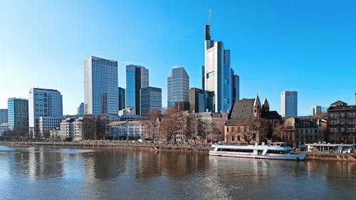 Free A Picturesque View of the City of Frankfurt and its Riverfront Stock Photo