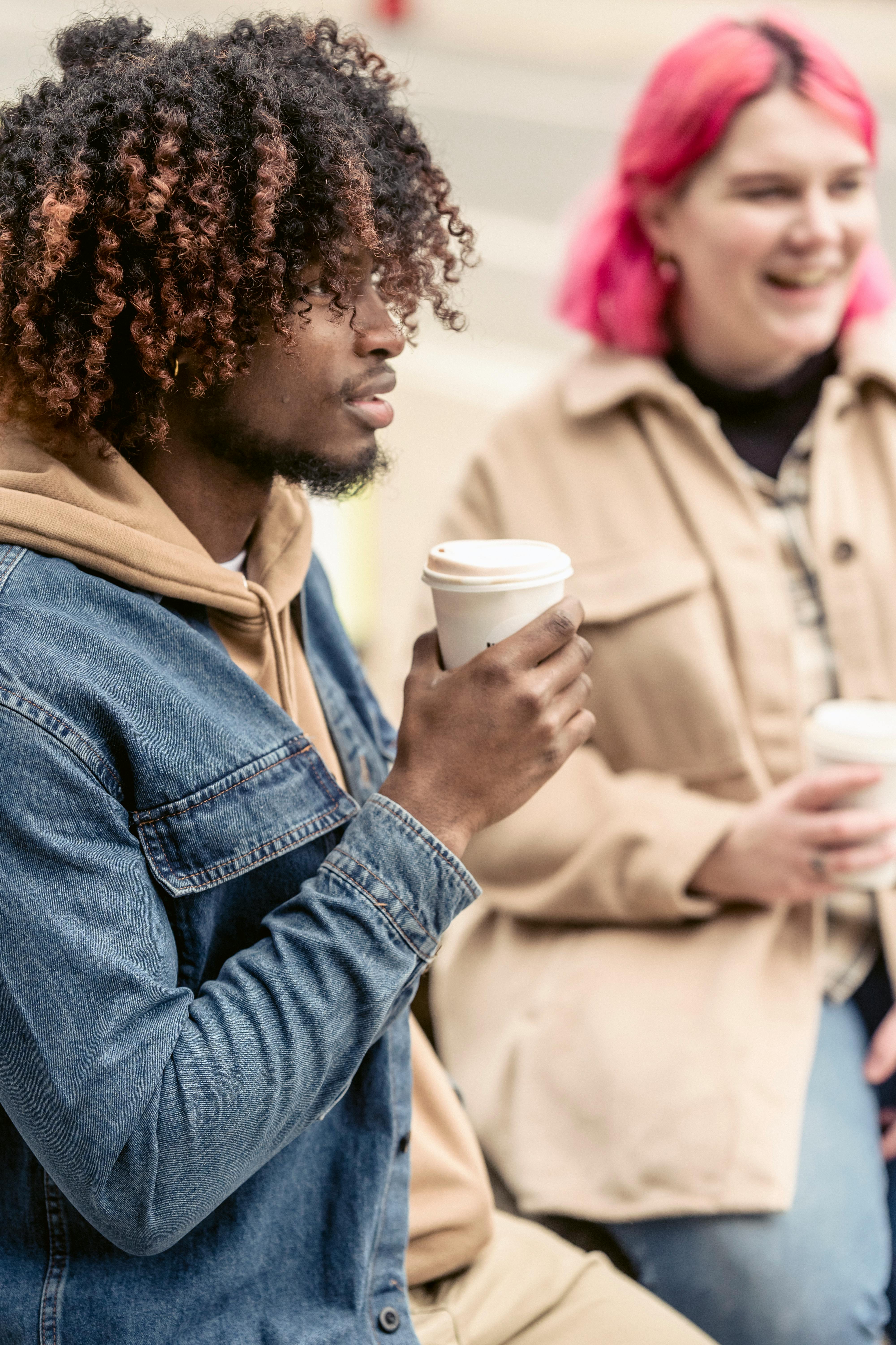 What month do most relationships break up?