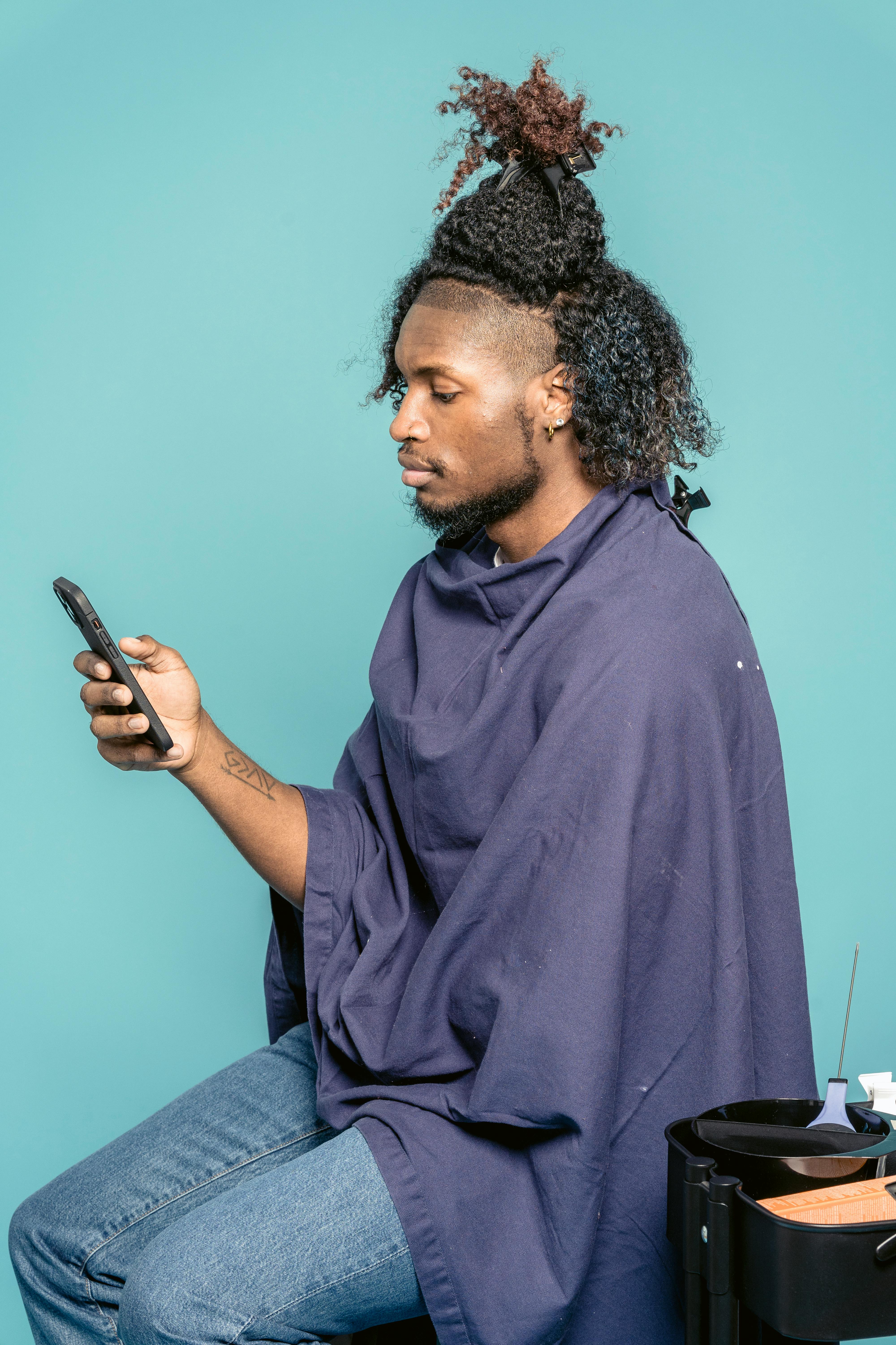 How do you know if a guy is genuinely interested through text?