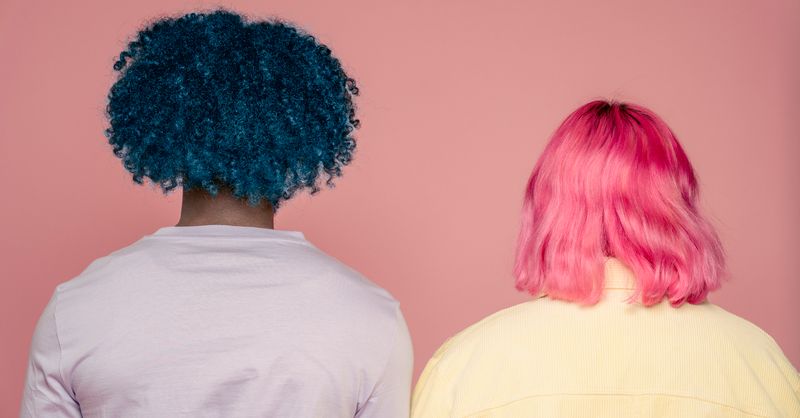 Couleur cheveux 2025 : Top 12 tendances mode