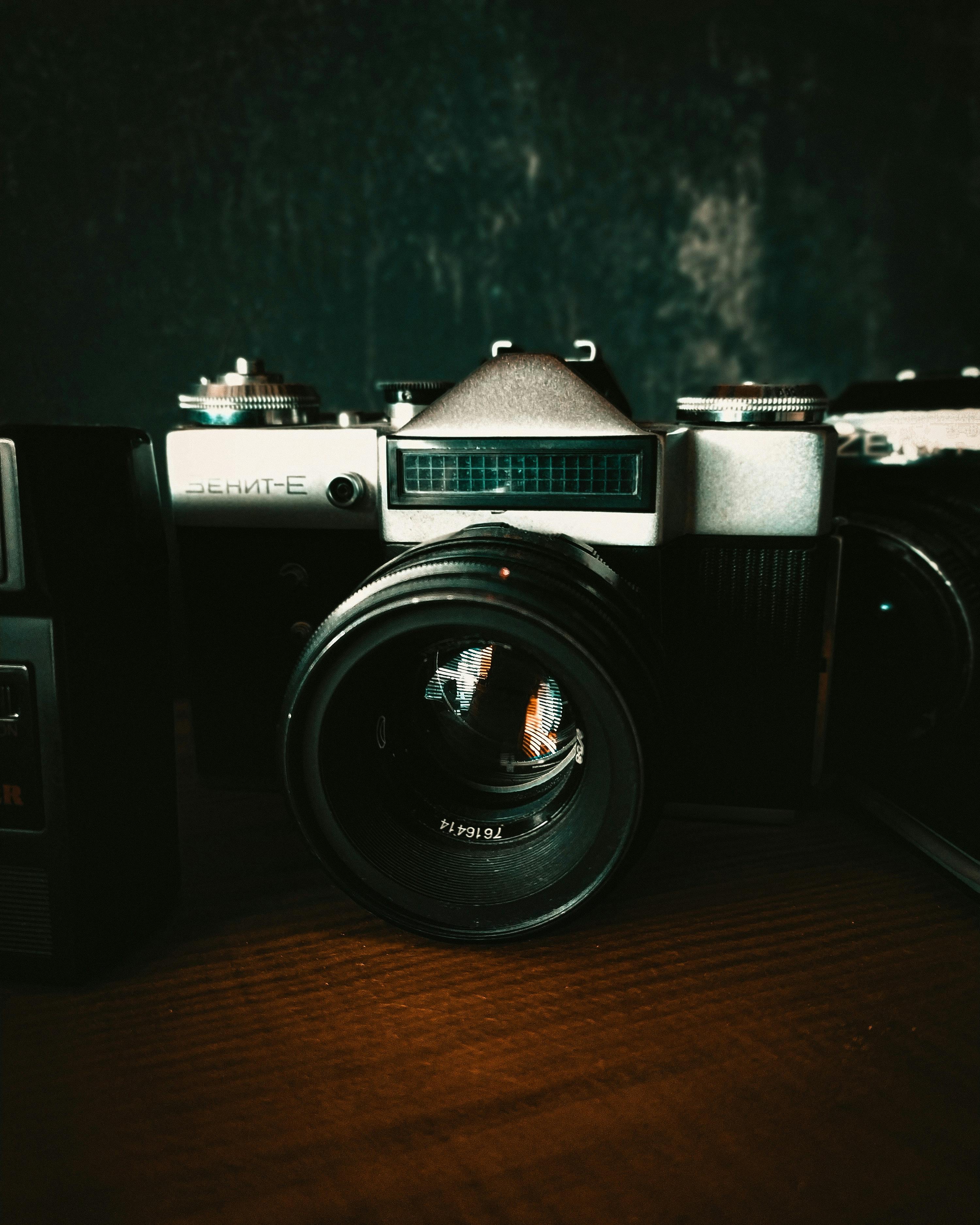 camera vintage technology lens