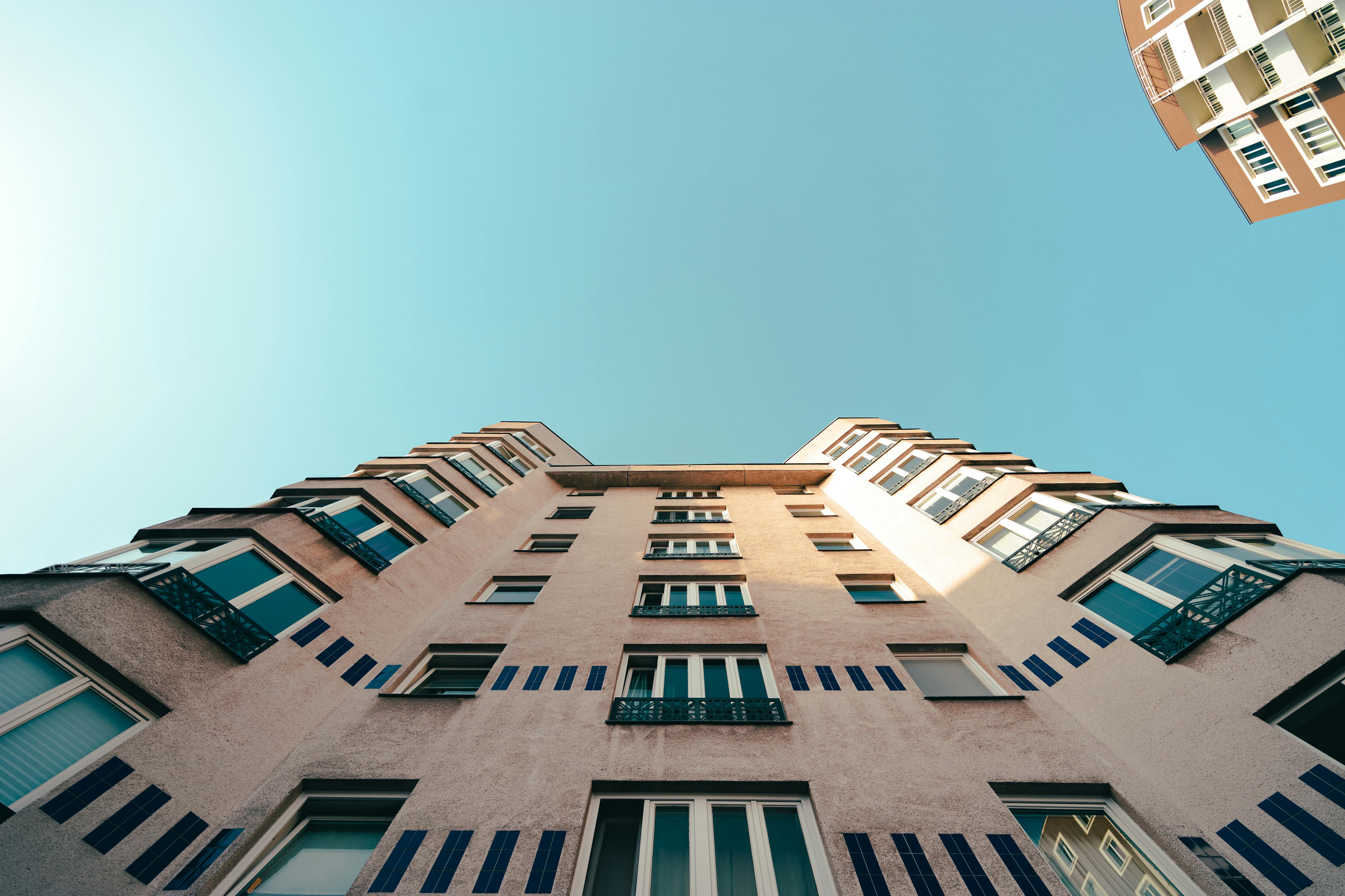 Mortgage Rates Forecast For 2026: Experts Predict Whether Interest Rates Will Drop — Photo by Paul Lichtblau on Pexels