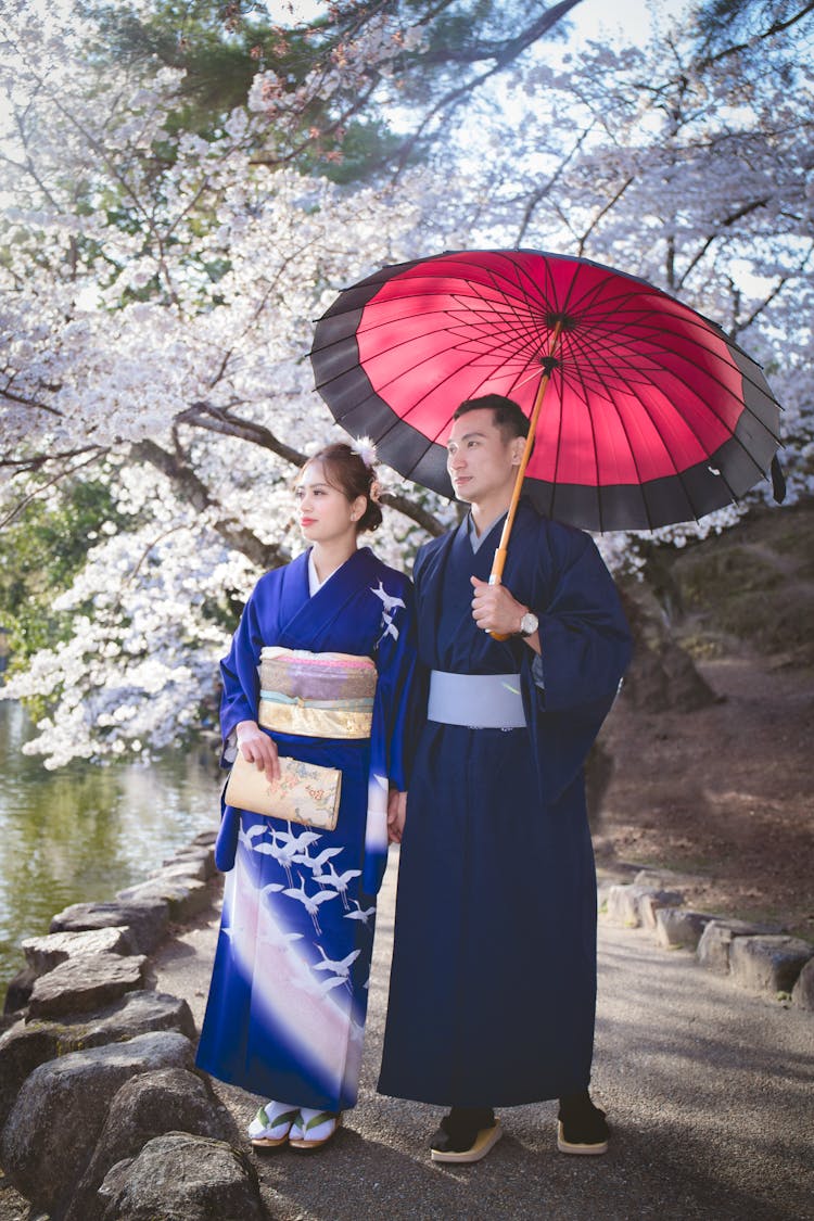 Couple In Kimonos