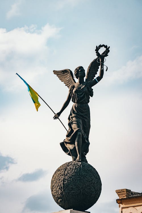 Flag Tied on the Hand of the Goddess of Victory  Statue