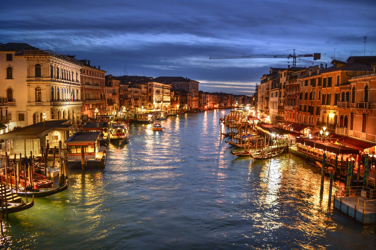 Foto editorial de Venecia, Italia · destino publicado en Trivi Travel Issue