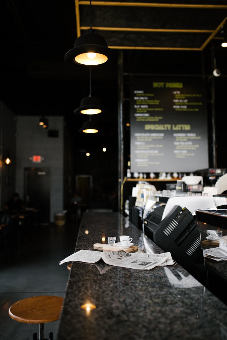 Granite Counter Top In A Coffee Shop 