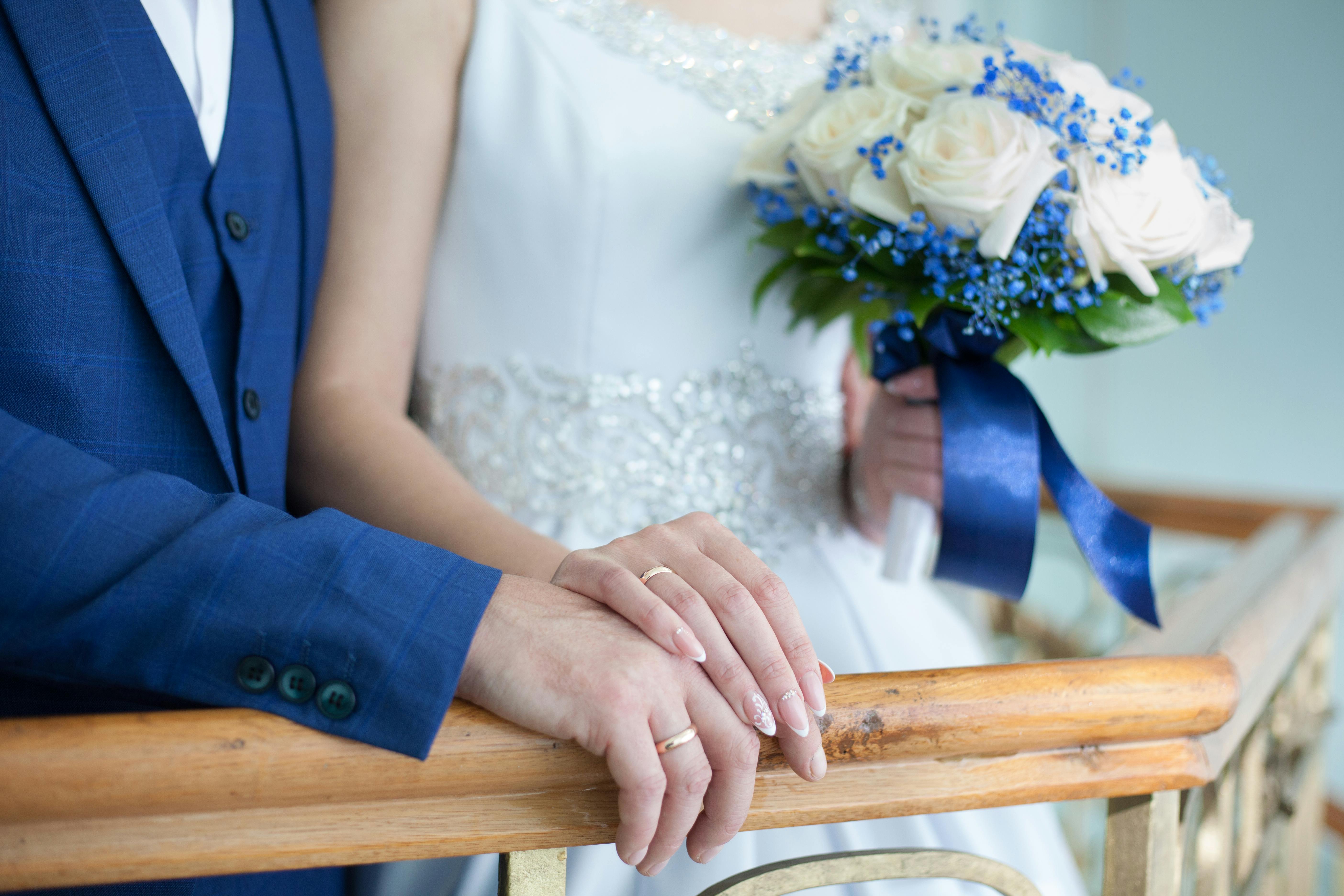 family law prenuptial agreements — Photo by Артем Смолдарев on Pexels