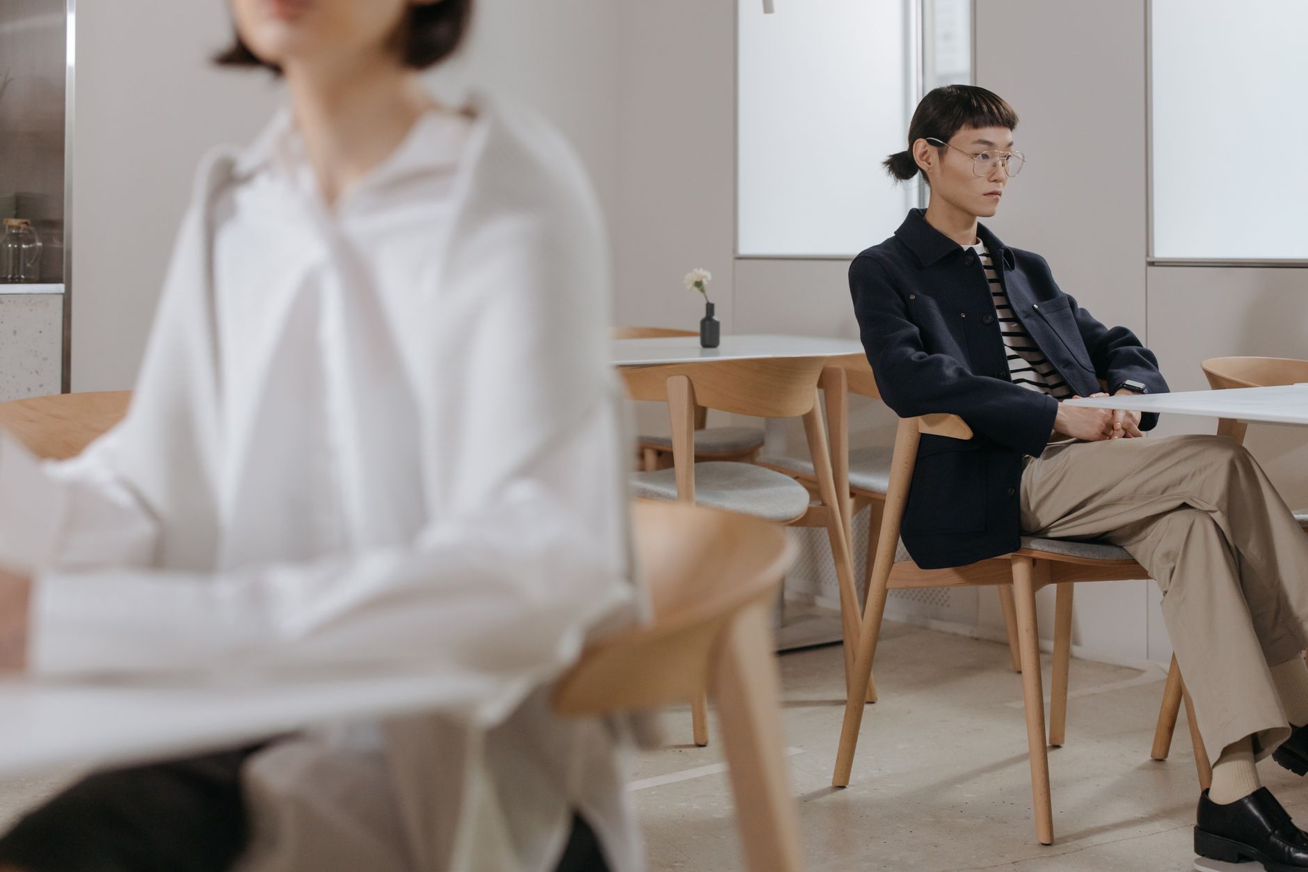 Một không gian làm việc gọn gàng, ít xao nhãng giúp tăng cường sự tập trung.