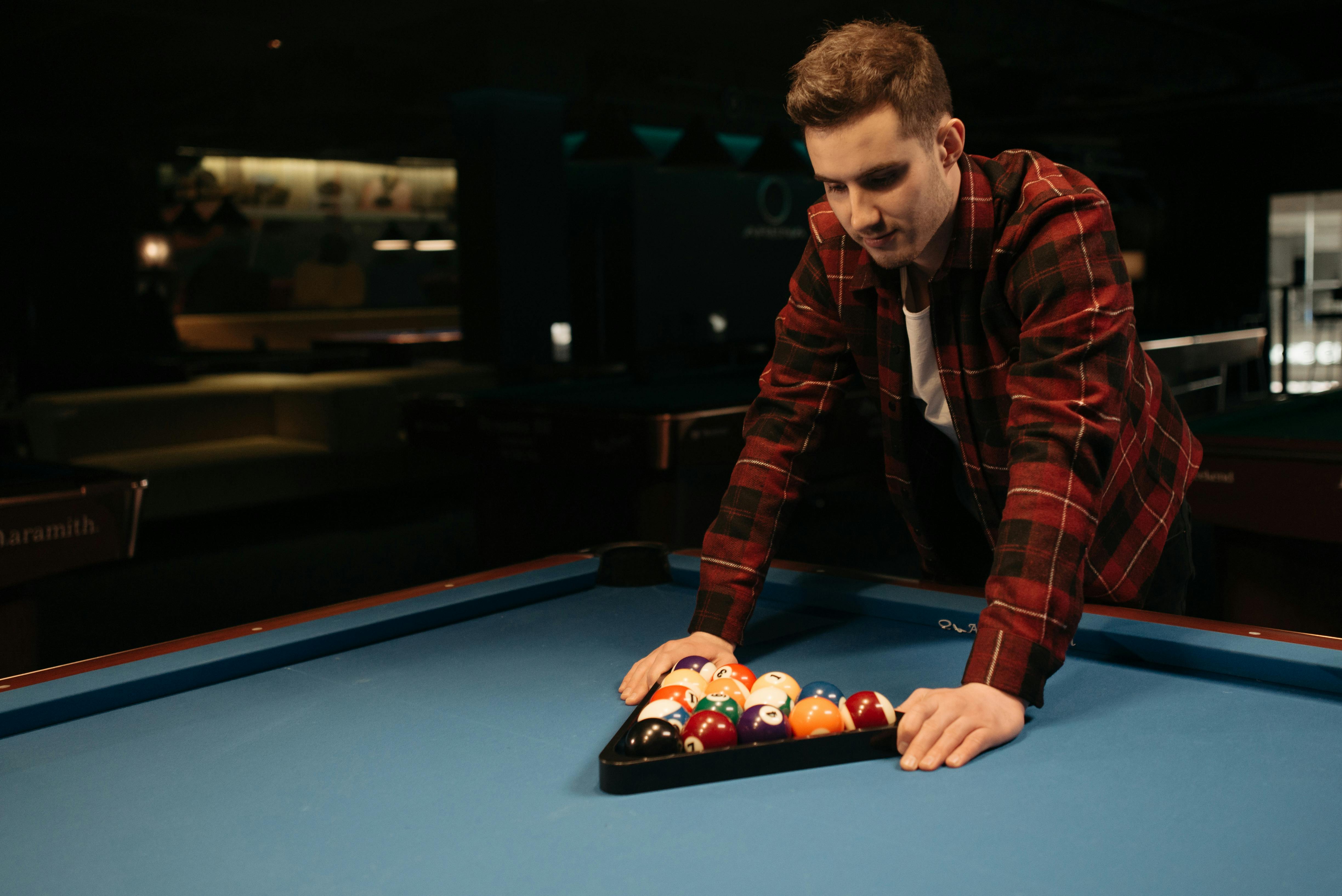 Setting Up A Pool Table / Billiard Table Playing Cloth 8 9 Ft Game Professional Snooker Pool Table Cloth Snooker Pool Table Covers / In this guide, we'll show you how to in most cases there's no problem whatsoever, but if the table has to go round a tight corner, up.