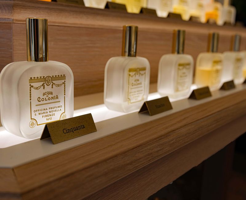 Una selezione di profumi di diverse fasce di prezzo