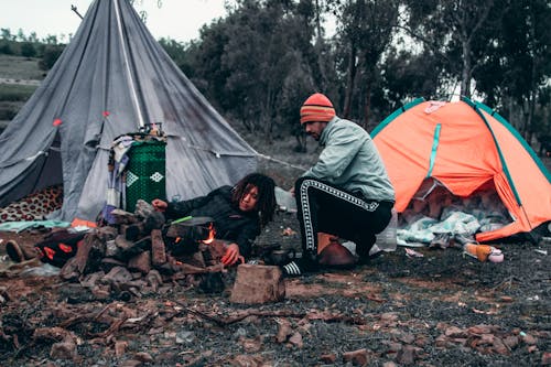 Gratis stockfoto met avonturiers, bonfire, campeerplek