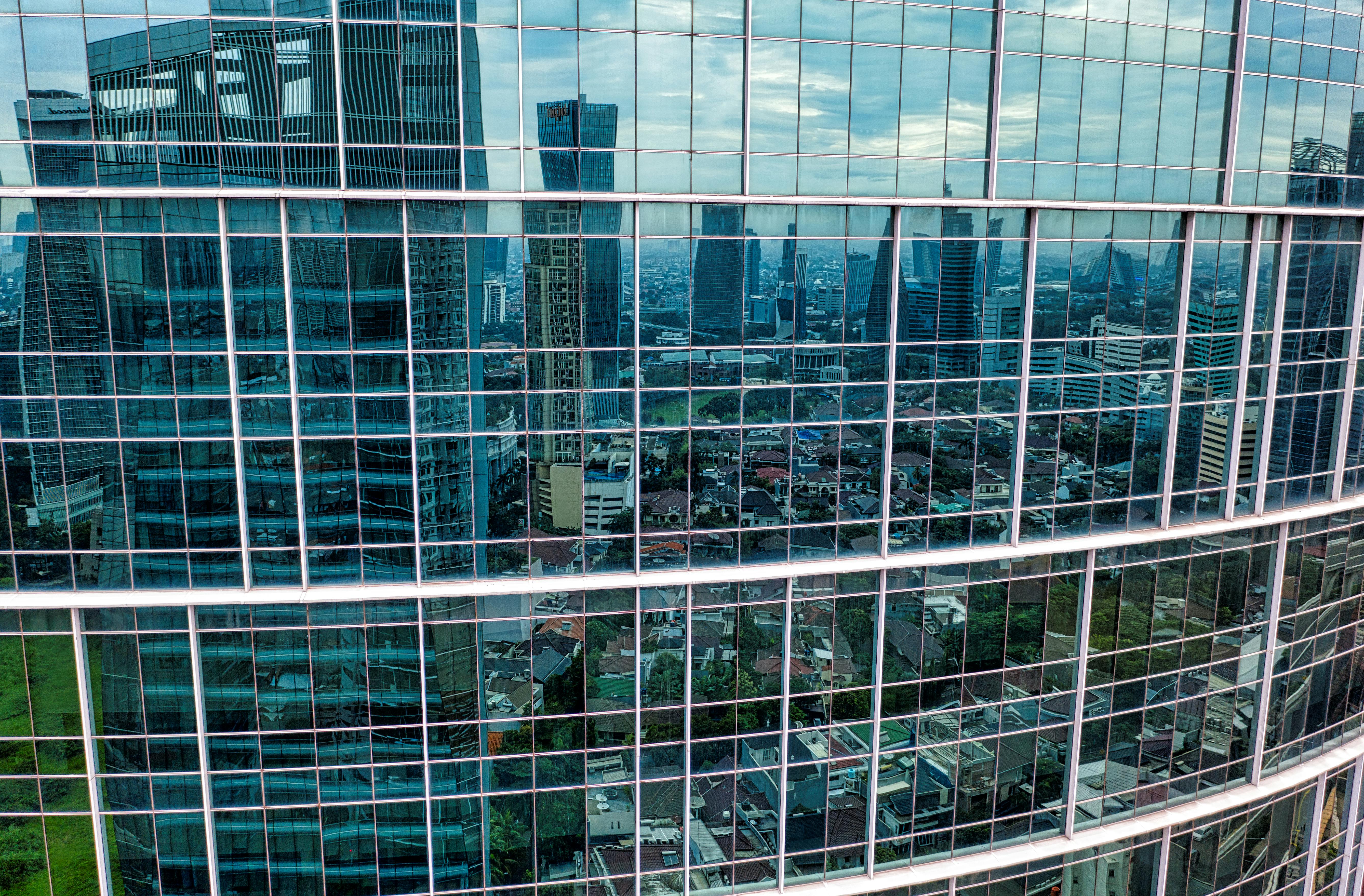 Corporate Governance Faces New Reality in an Era of Geoeconomics - Shorenstein Asia — Photo by Tom Fisk on Pexels