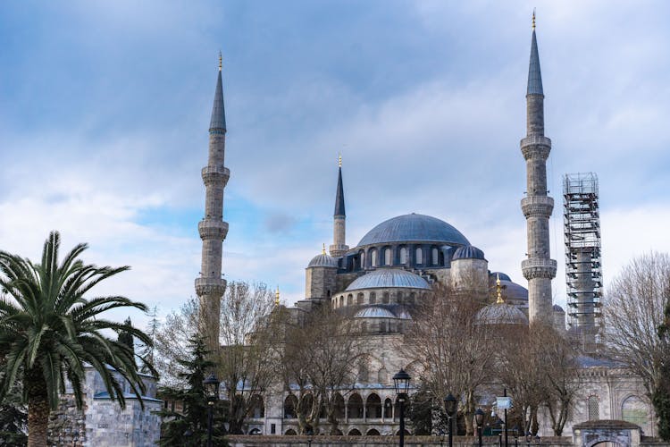 A Scenic View Of The Sultan Ahmed Mosque In Istanbul