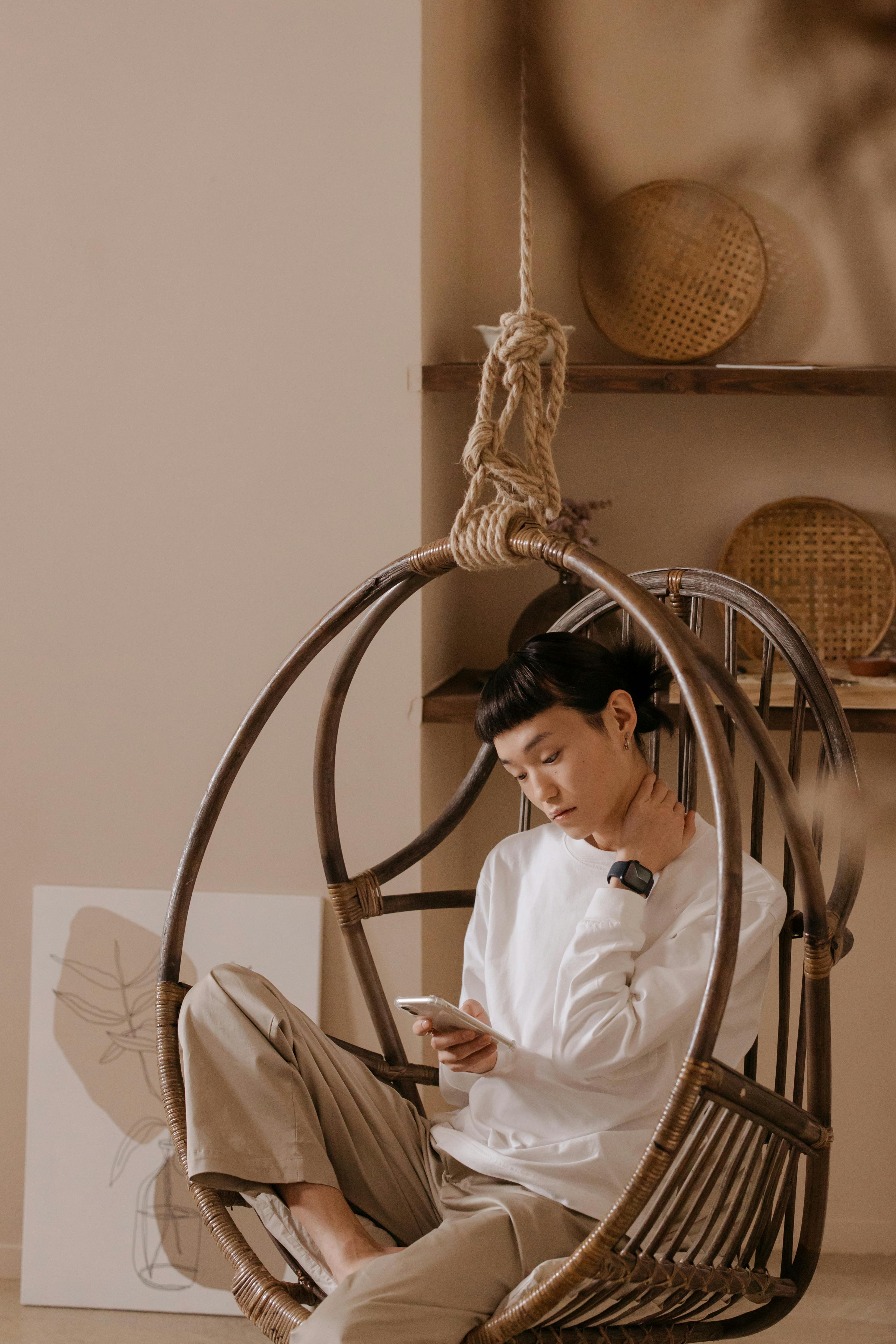 Gratis arkivbilde med # innendørs, Asiatisk, asiatisk kvinne Arkivbilde