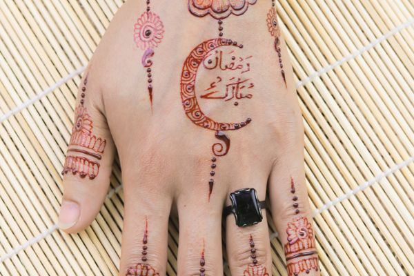 Finger Mehendi Design