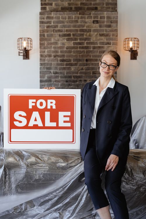 5,000+ Best For Sale Photos · 100% Free Download · Pexels Stock Photos