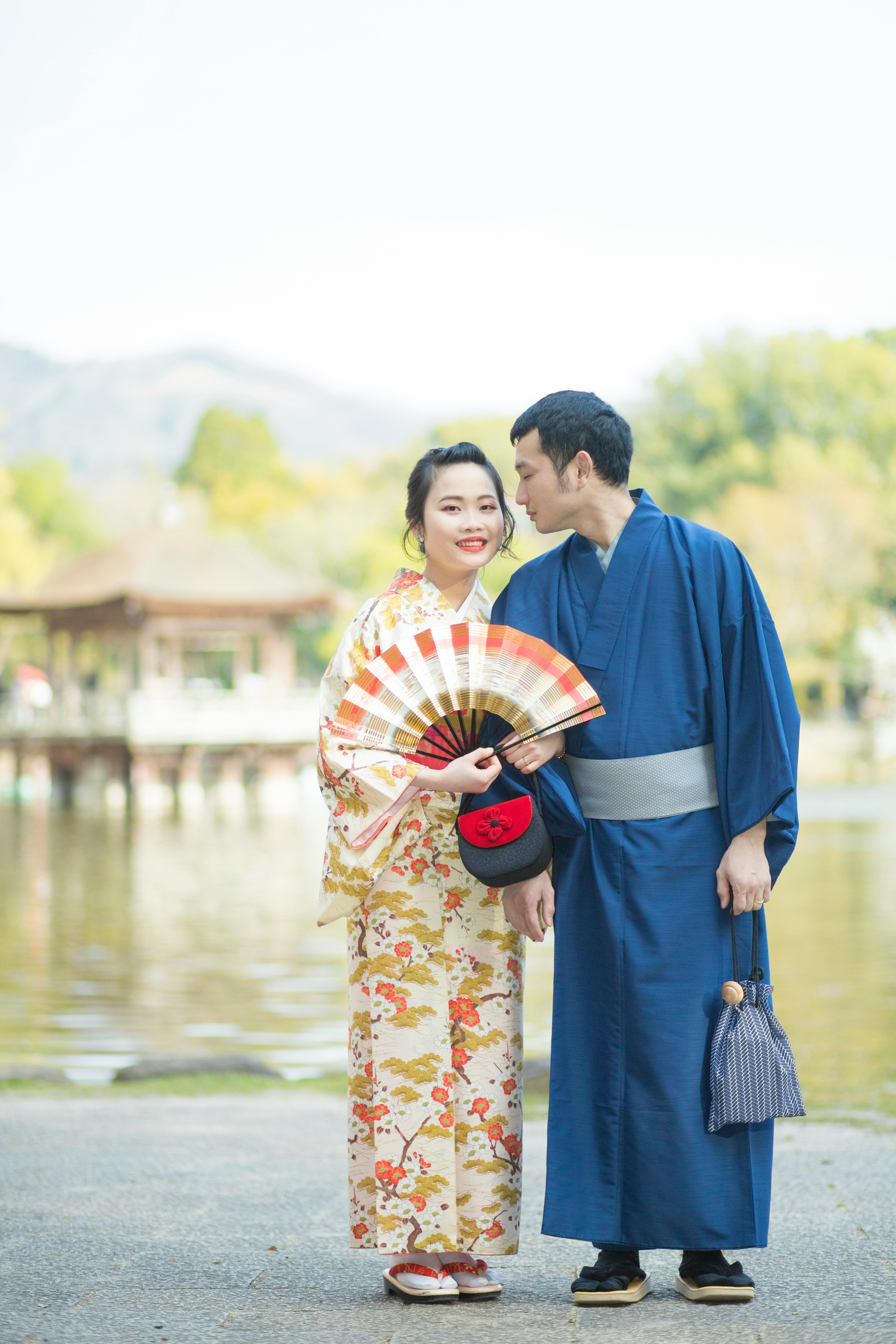 a couple wearing kimono