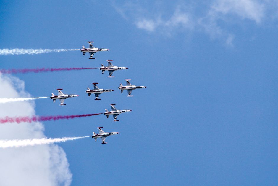 Jet Plane Show · Free Stock Photo