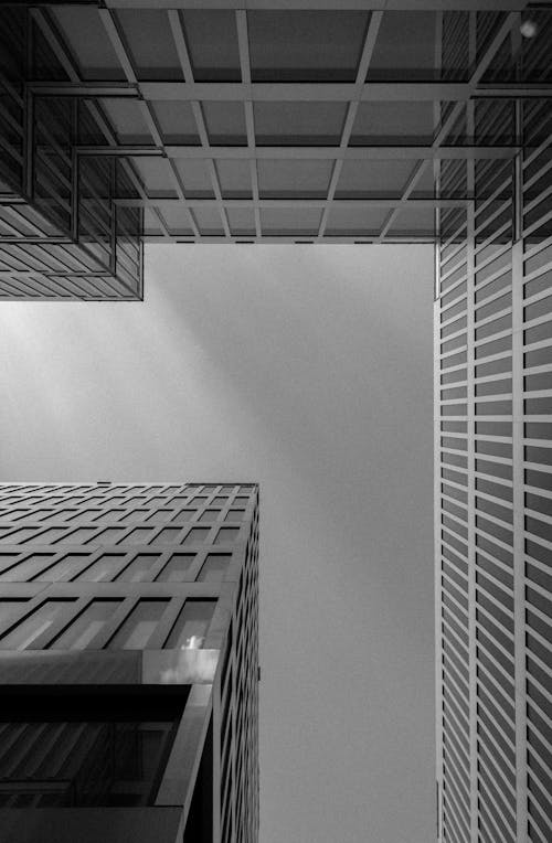De franc Foto d'estoc gratuïta de arquitectura moderna, blanc i negre, ciutat Foto d'estoc