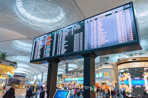 Full List Of Airline Waivers Ahead Of Columbus Day Storm